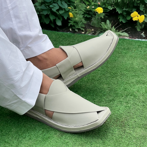 Kaptan Whitish Grey