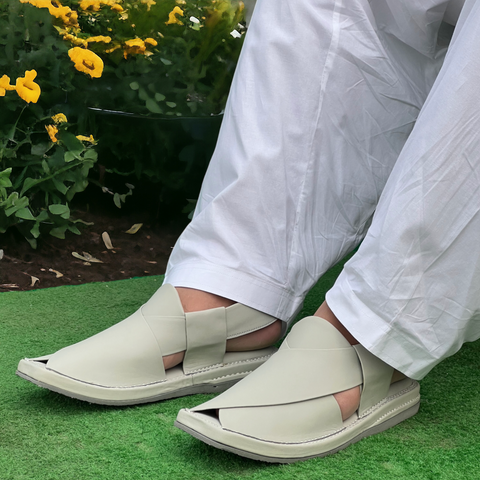 Kaptan Handmade Whitish Grey Footwear