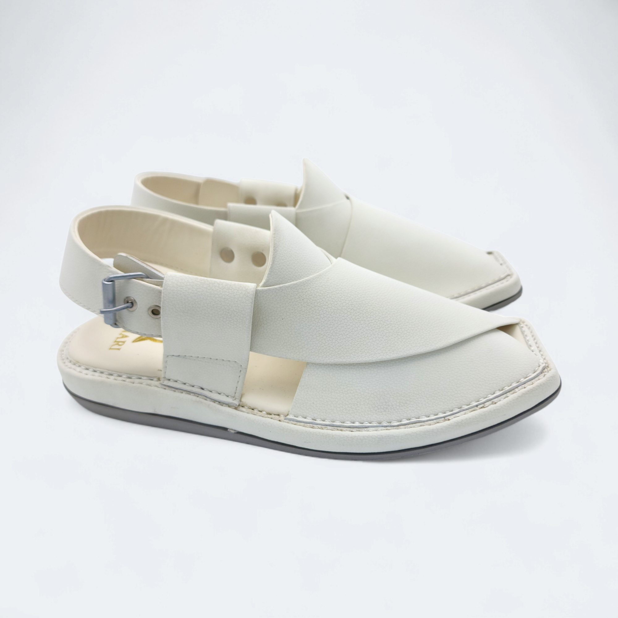 Kaptan Chappal White