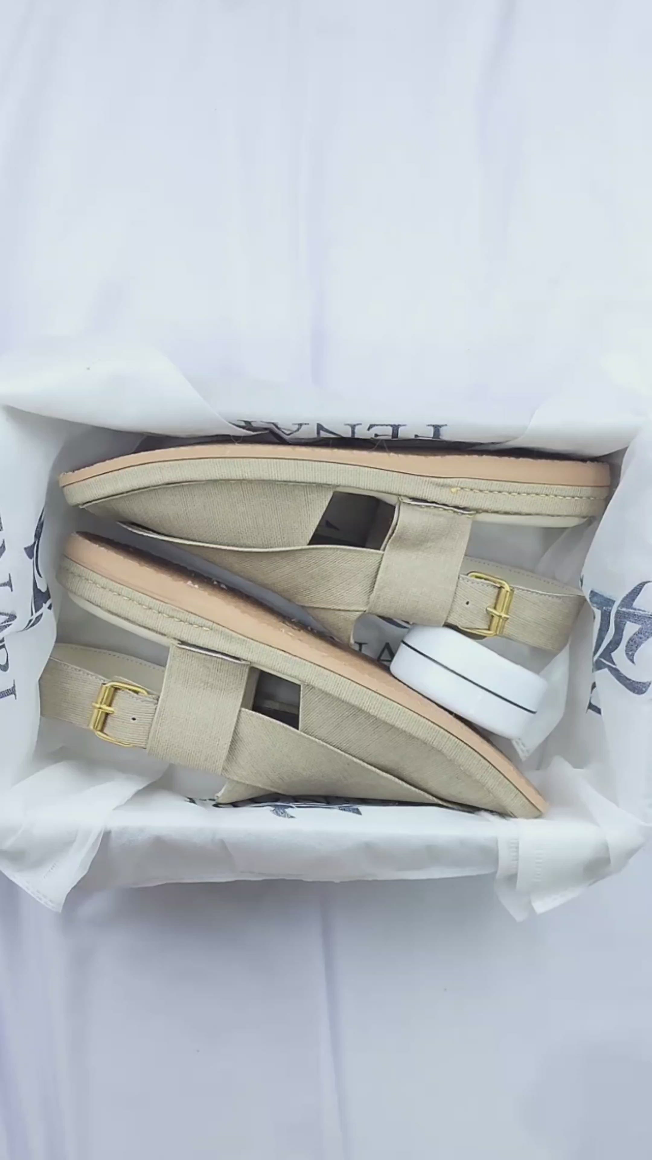 Kaptan Medicated Chappal Grey Fabric Texture