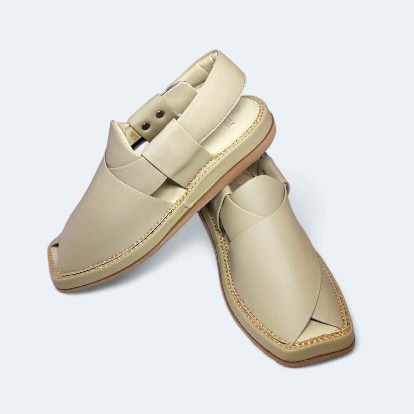 Kaptan Chappal Cream